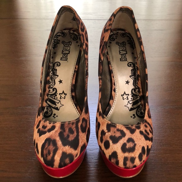 High heels animal print sexy shoes. - Picture 2 of 6